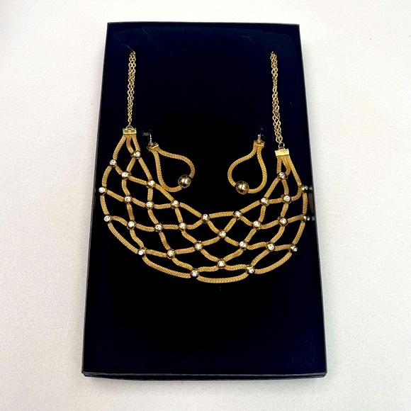 NWT Serena Williams Rhinestone Mesh Necklace & Matching Earrings - Picture 4 of 14